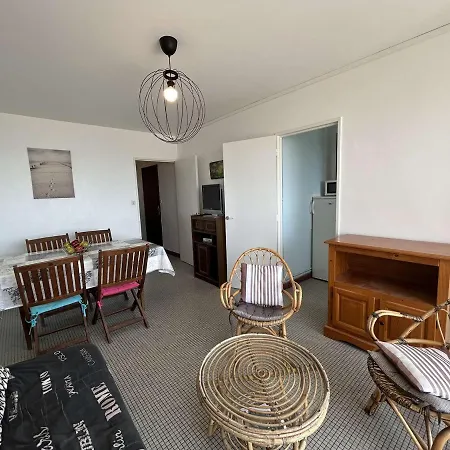 Apartment 3 Pieces Face Mer, 6 Couchages, Proche Et Commerces, - Fr-1-224c-225